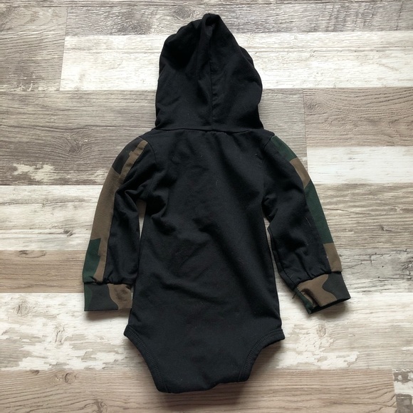 NWOT “Straight Outta Timeout” 2 Piece Infant Set - Picture 5 of 9